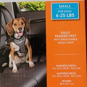 BRAND NEW, TOP PAW, DOG'S TRAVEL HARNESS, SMALL!!!